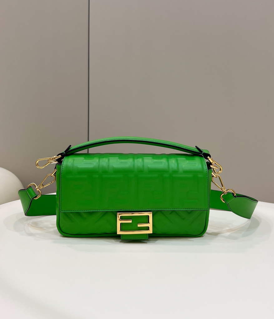 Fendi 8BR600 Baguette Dark Green leather bag - Default Title - View 2