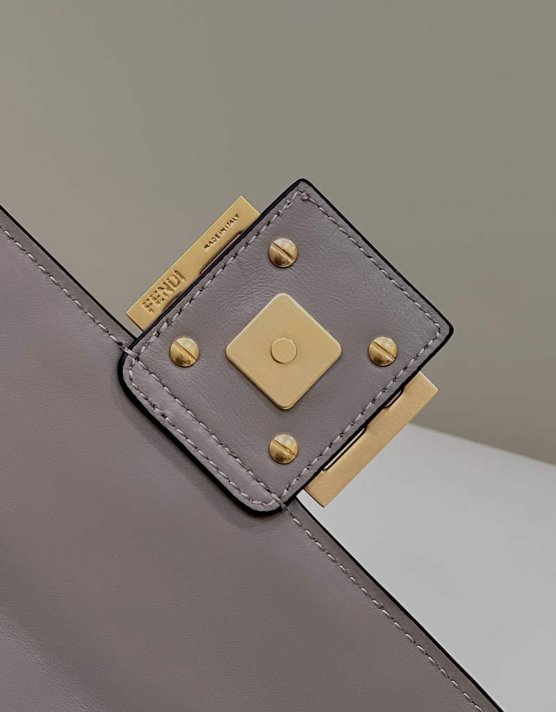 Fendi 8BR600 Baguette Gray leather bag - Default Title - View 6