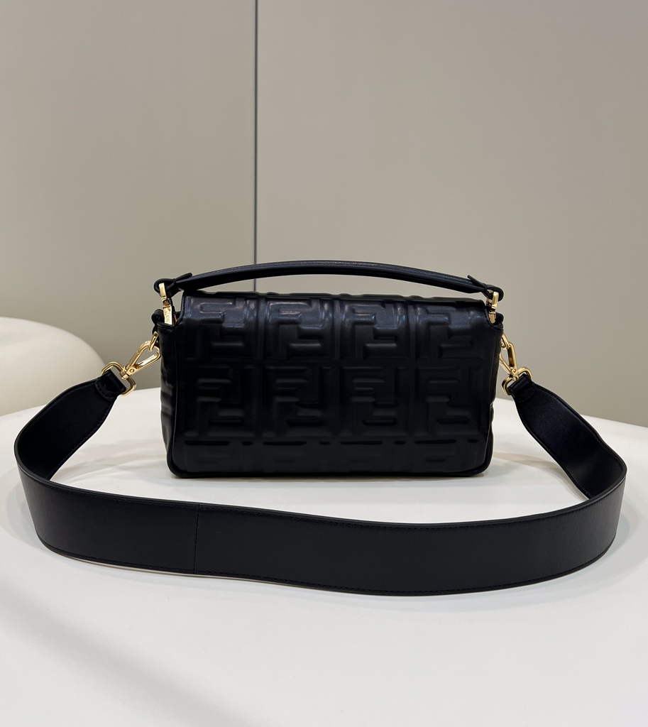 Fendi 8BR600 Baguette Black leather bag - Default Title - View 4