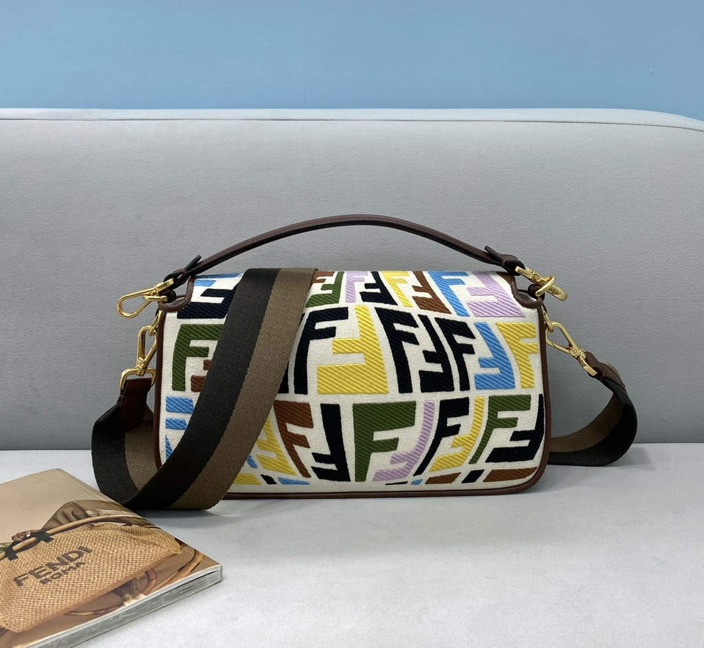 Fendi 8BR600 Baguette Multicolor FF Beige canvas bag - Default Title - View 2
