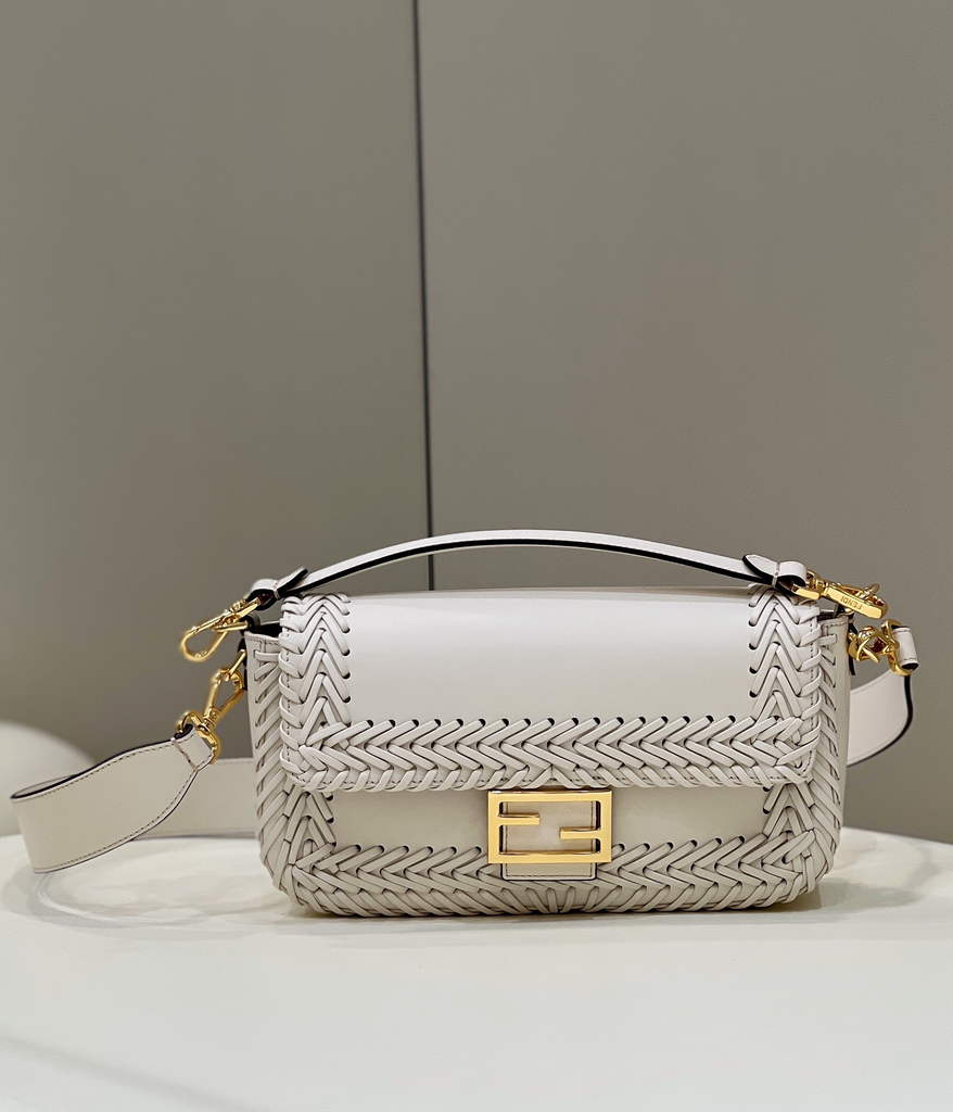 Fendi 8BR600 Baguette White leather bag - Default Title - View 2