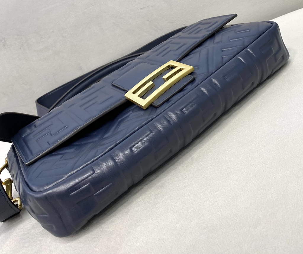 Fendi 8BR771 Baguette Large Navy Blue leather bag - Default Title - View 4