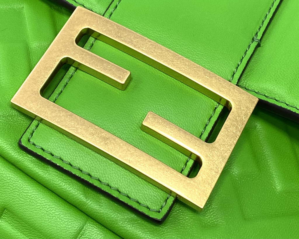 Fendi 8BR771 Baguette Large Green leather bag - Default Title - View 5