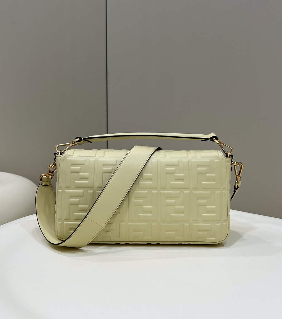 Fendi 8BR771 Baguette Large Beige leather bag - Default Title - View 2