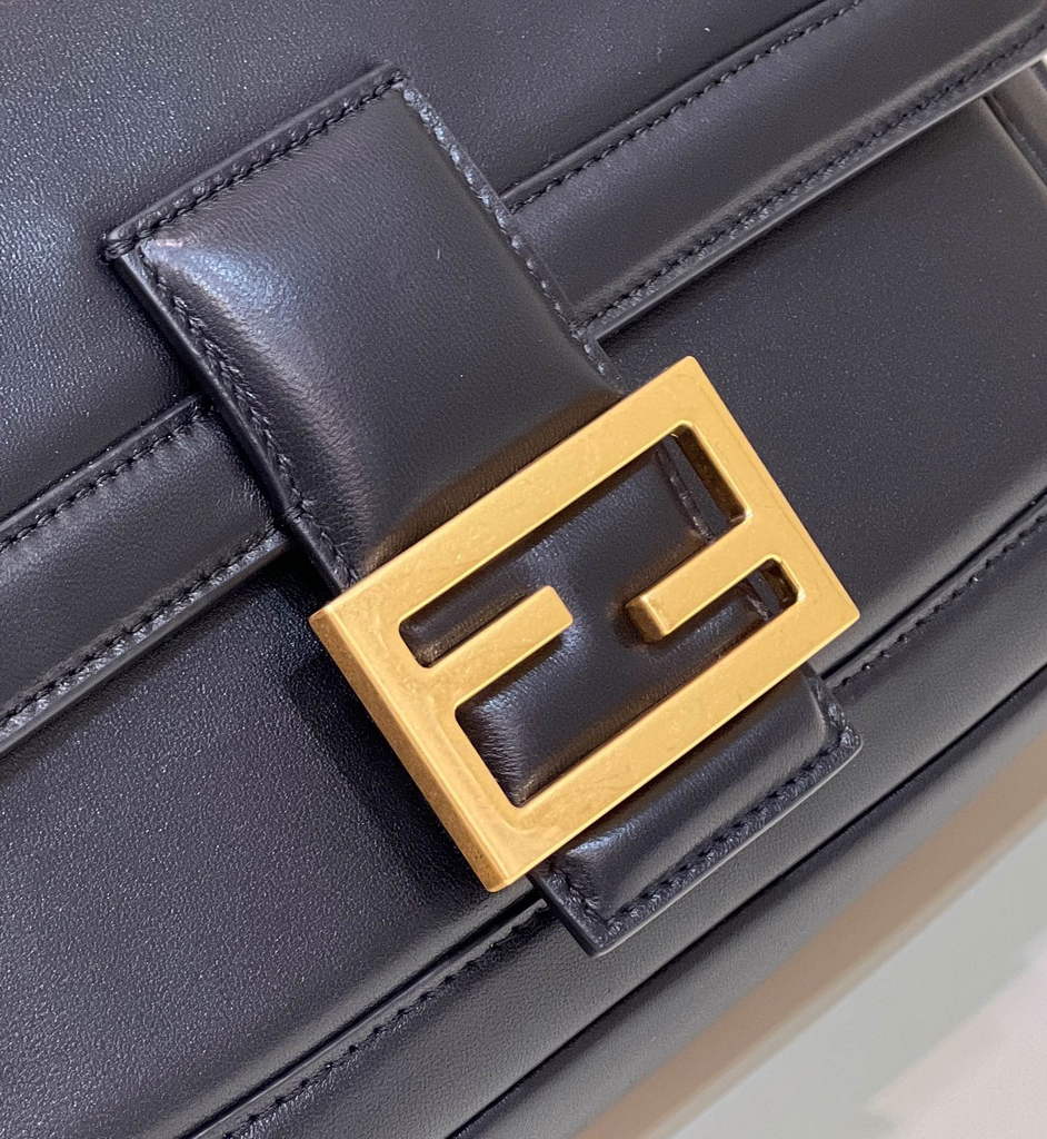 Fendi 8BR783 Baguette Chain Black nappa leather bag - Default Title - View 6