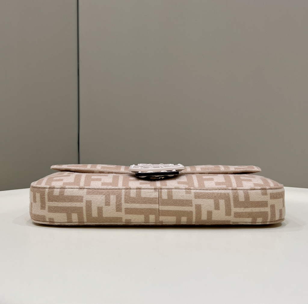 Fendi 8BR792 Baguette 1997 Beige FF wool bag - Default Title - View 7