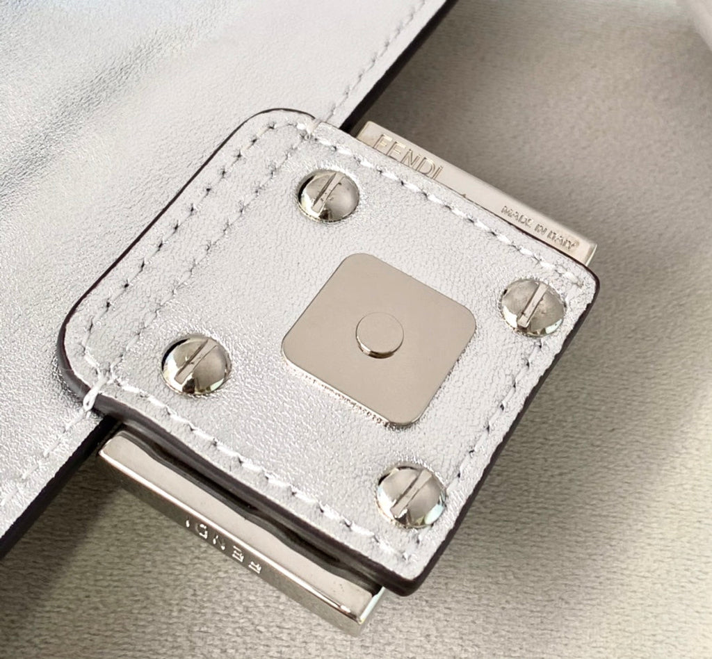 Fendi 8BS017 Baguette Mini Silver leather bag - Default Title - View 5