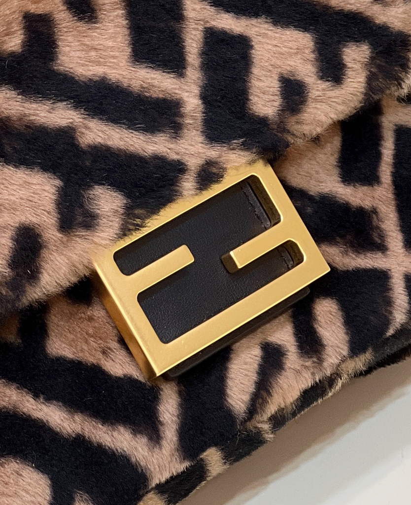 Fendi 8BS017 Baguette Mini leather bag in Brown - Default Title - View 6