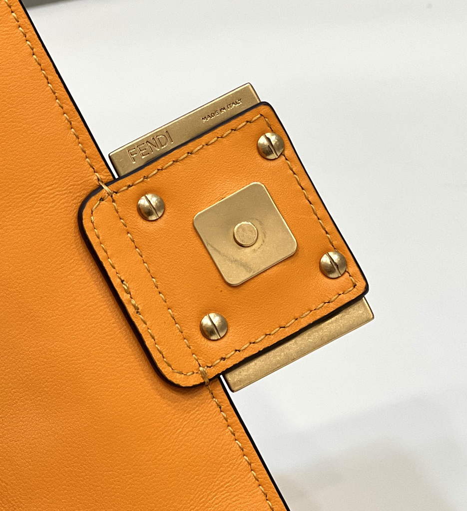Fendi 8BS017 Baguette Mini Orange leather bag - Default Title - View 5