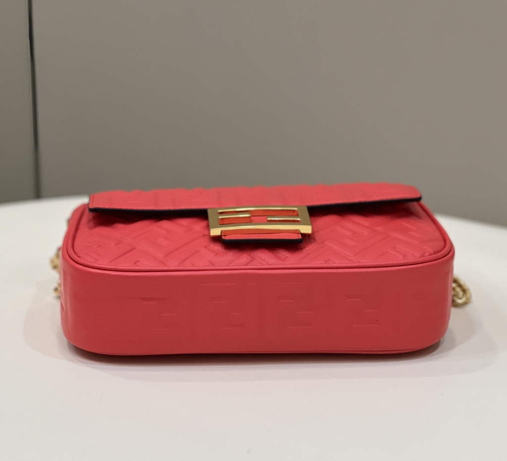 Fendi 8BS017 Baguette Mini Red leather bag - Default Title - View 4