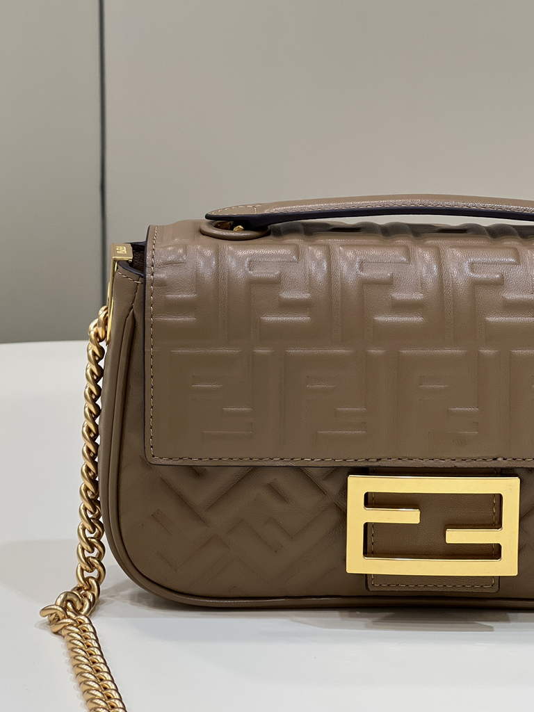 Fendi 8BS017 Baguette Mini Brown leather bag - Default Title - View 6