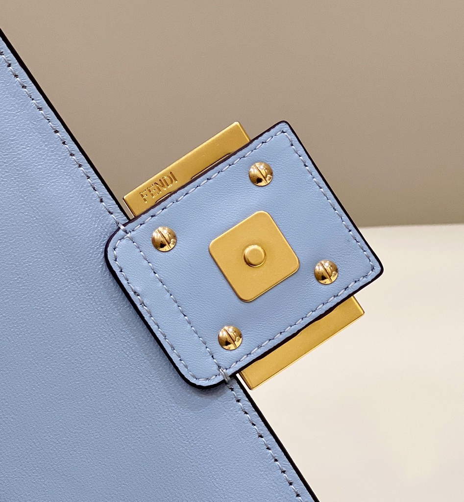 Fendi 8BS017 Baguette Mini Light Blue leather bag - Default Title - View 6