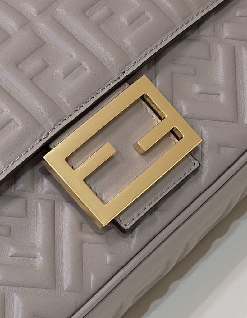 Fendi 8BS017 Baguette Mini Gray leather bag - Default Title - View 5