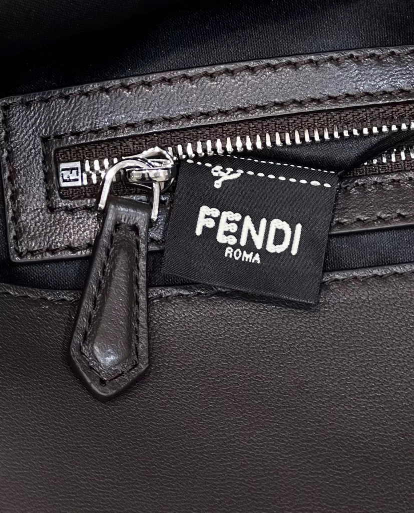 Fendi Baguette Bag 8BR600 Silver sequin bag - Default Title - View 8