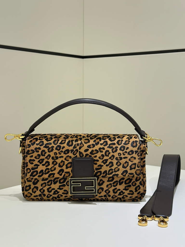 Fendi Baguette Printed Calfskin Leather Bag 8BR600 - Default Title - View 1