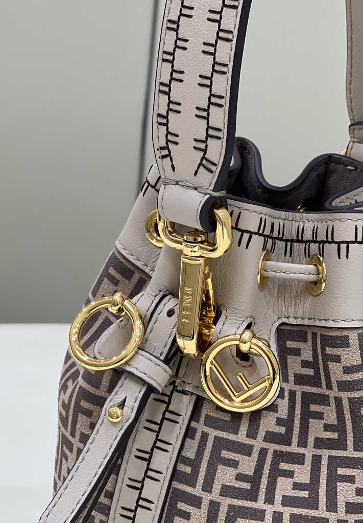 Feendi 8BS010 Bucket Bag Mon Tresor gray leather mini-bag FF print - Default Title - View 5