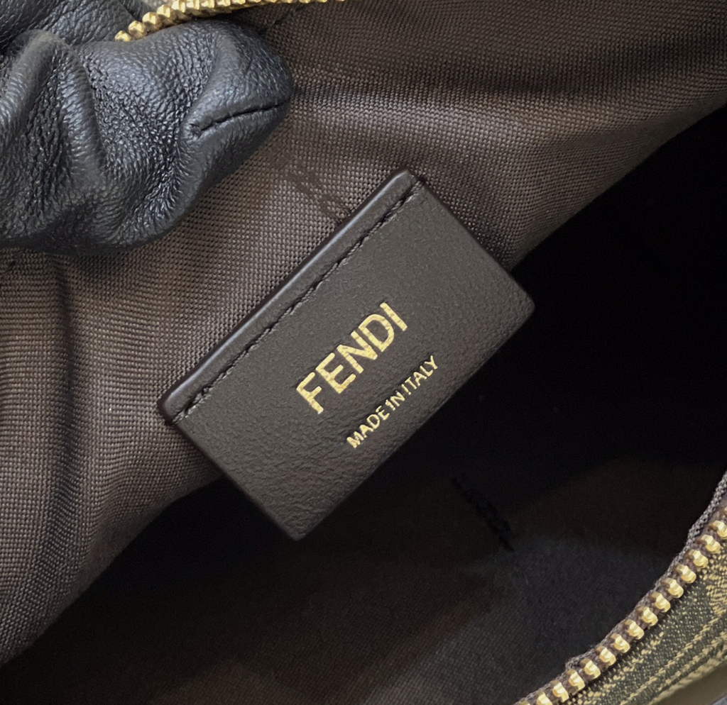 Fendi Fendigraphy 8BR799A Brown FF Leather bag - Default Title - View 7