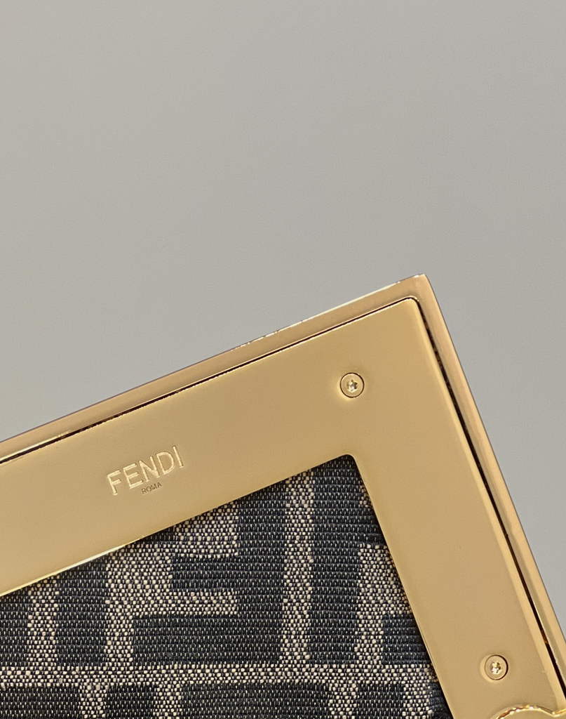 Fendi First Medium 8BP127 Beige leather bag - Default Title - View 5