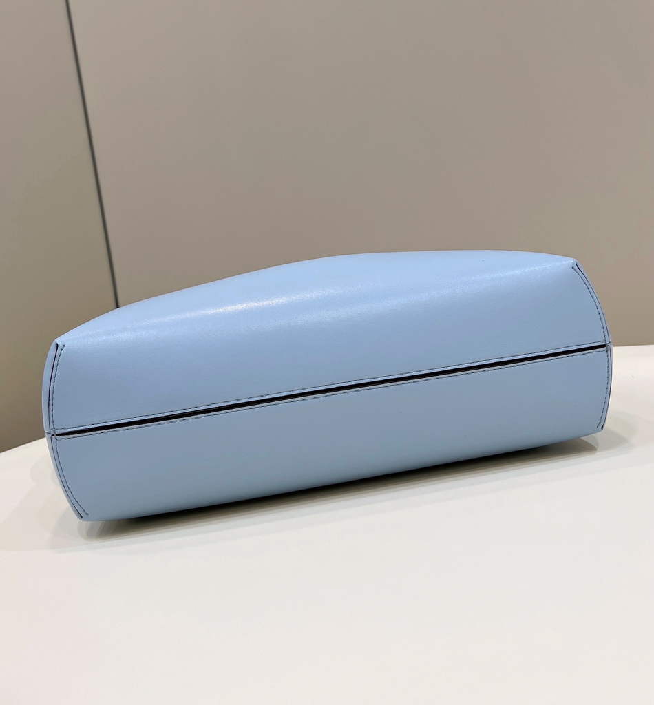 Fendi First Medium 8BP127 Blue leather bag - Default Title - View 4