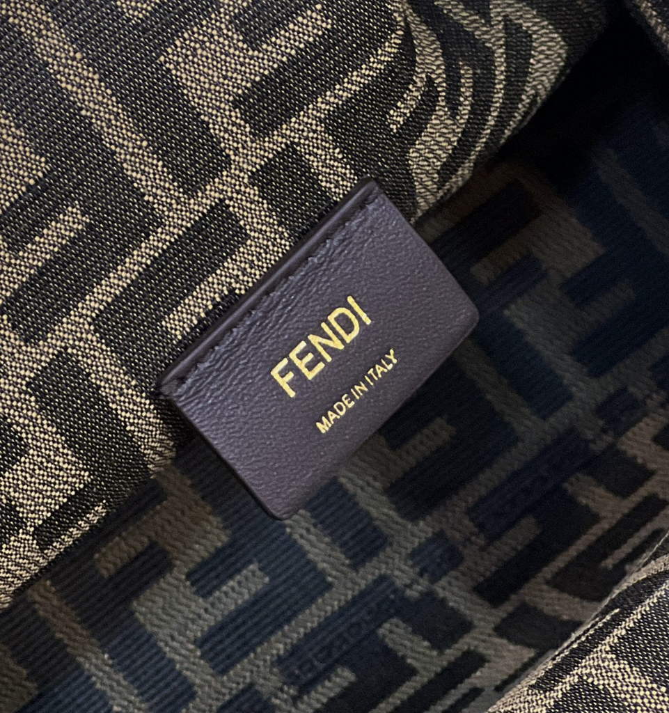 Fendi First Medium 8BP127 Brown leather bag - Default Title - View 7