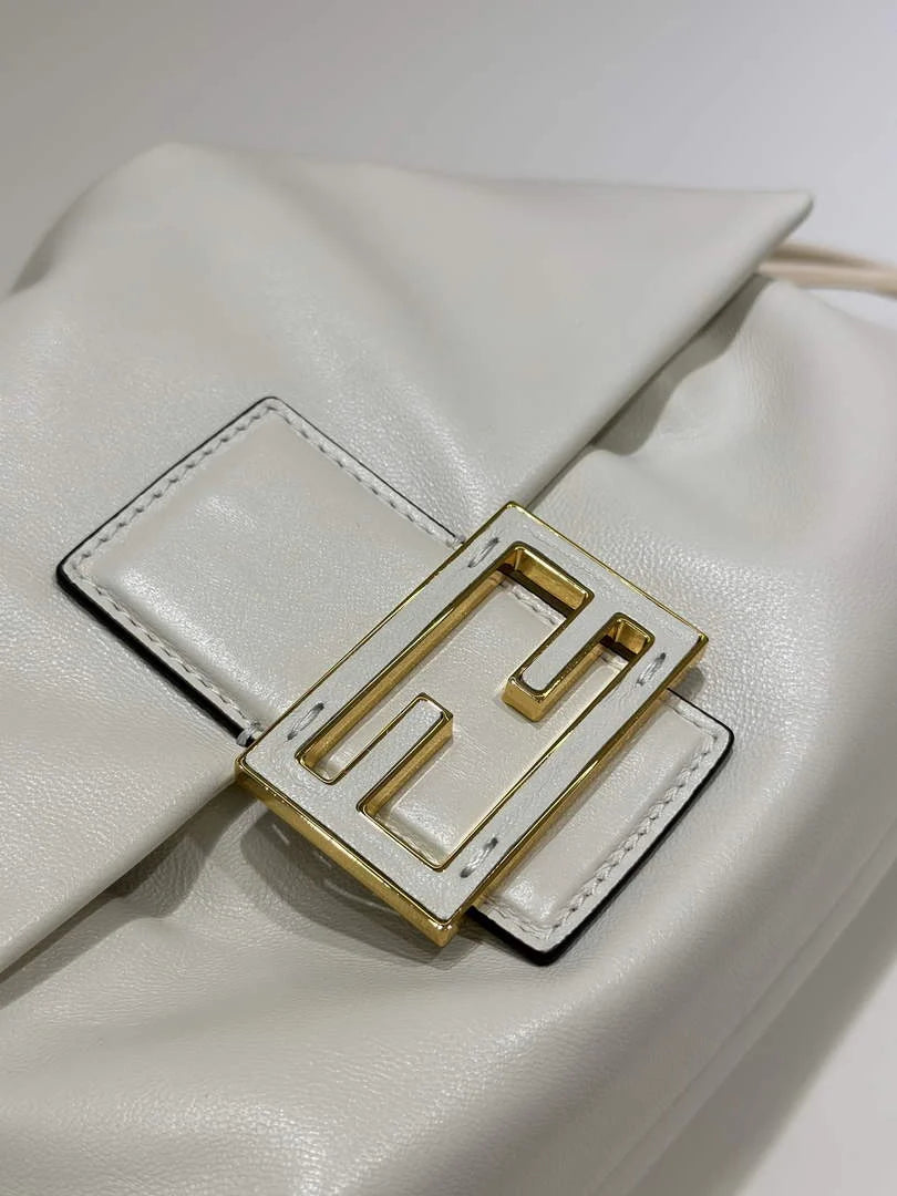 Fendi Mamma Baguette Medium Bag 8BR833 beige leather - Default Title - View 2
