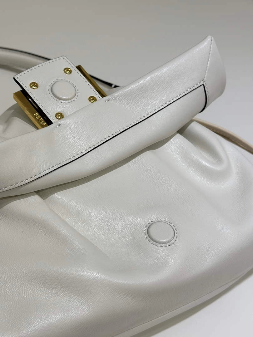 Fendi Mamma Baguette Medium Bag 8BR833 beige leather - Default Title - View 4