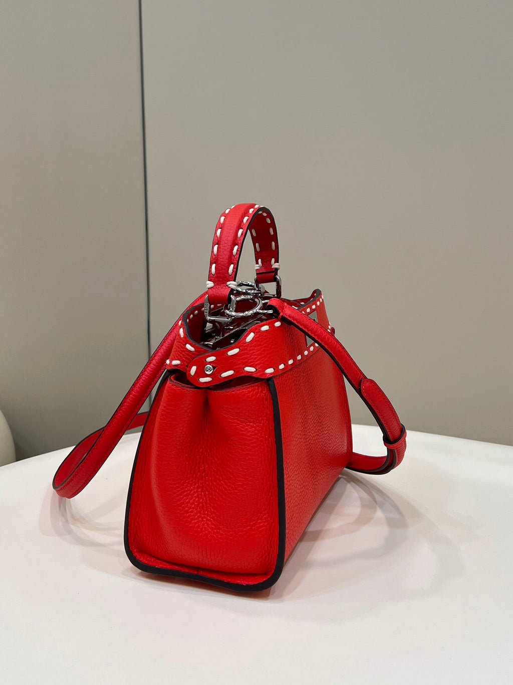 Fendi Peekaboo Mini Selleria Bag 8BN244 Red - 18 cm × 11 cm × 23 cm / Red - View 2