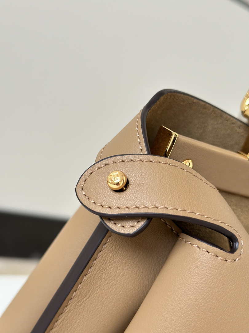Fendi Peekaboo Soft Medium Apricot Leather Bag 8BN353 - Default Title - View 7