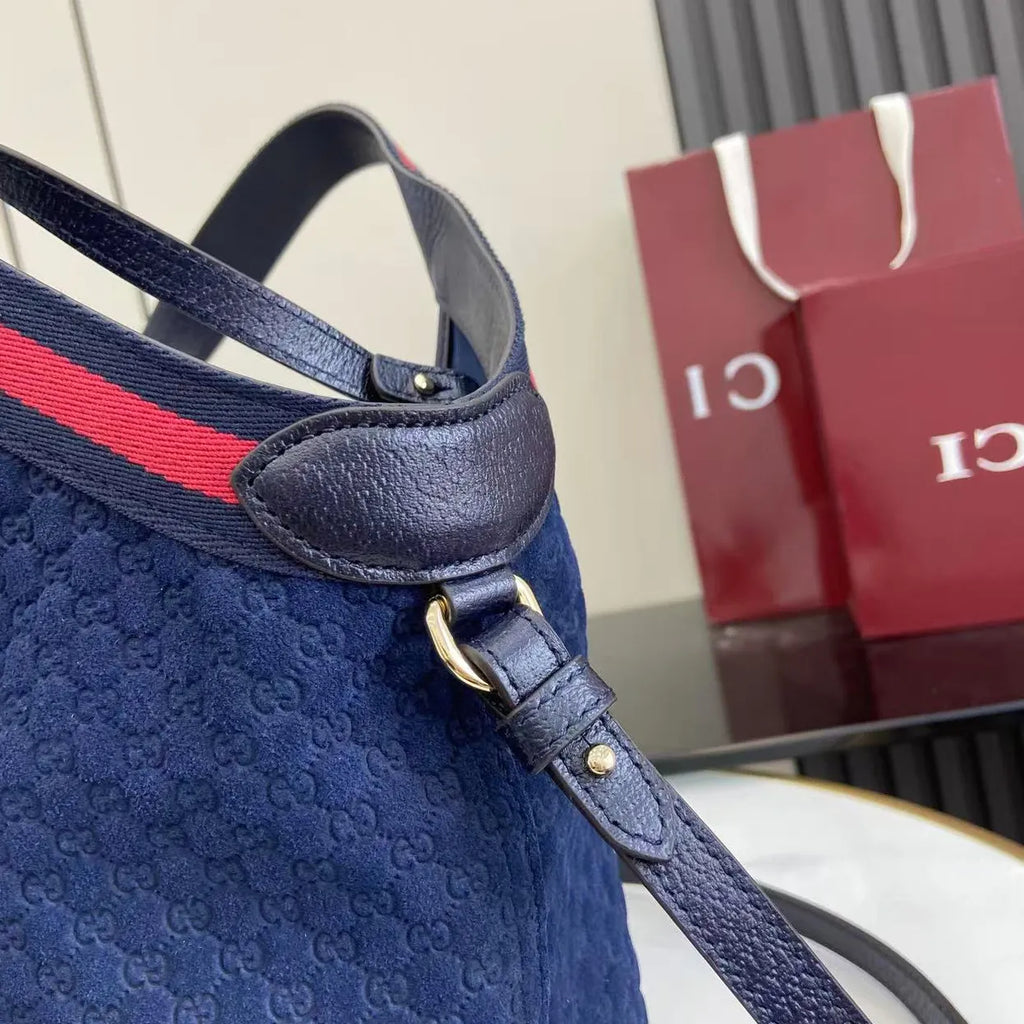 Gucci Giglio small tote bag ‎860845 Blue GG suede