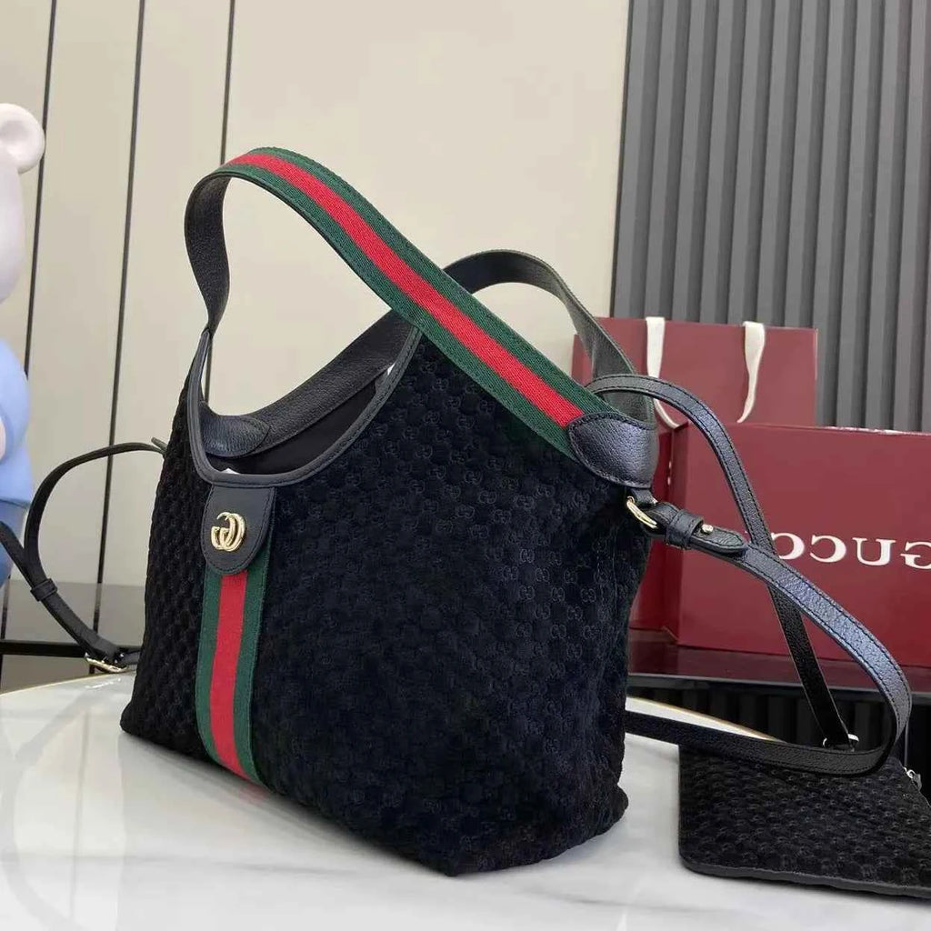 Gucci Giglio small tote bag ‎860845 Black GG suede