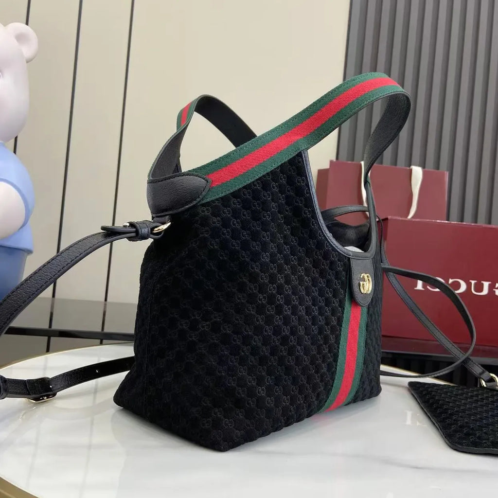 Gucci Giglio small tote bag ‎860845 Black GG suede