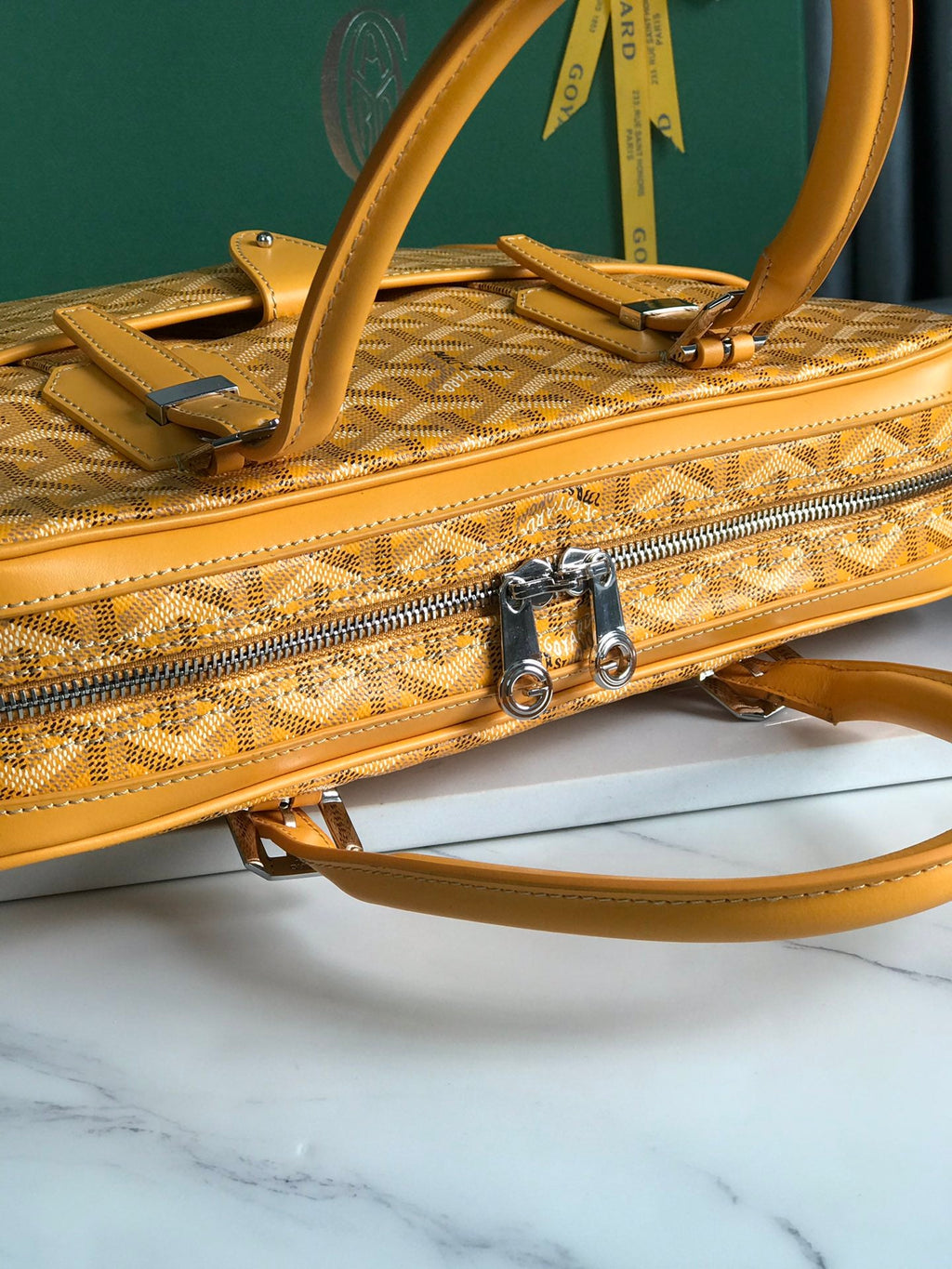 Goyard Ambassade MM Document Case GY0202889 Yellow