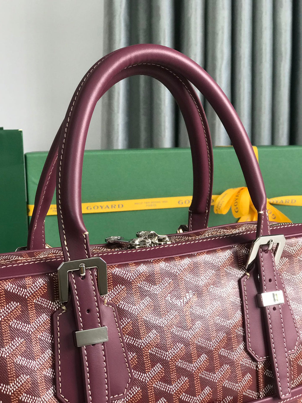 Goyard Ambassade MM Document Case GY0202889 Wine Red