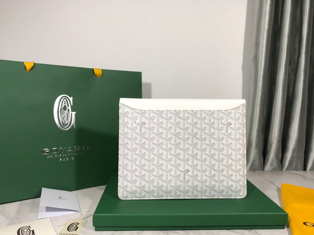Goyard Camondo MM Horizontal Clutch GY020209 White
