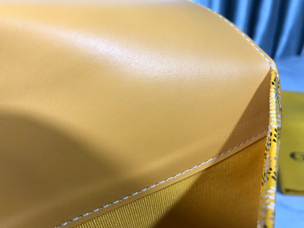 Goyard Camondo MM Horizontal Clutch GY020209 Yellow