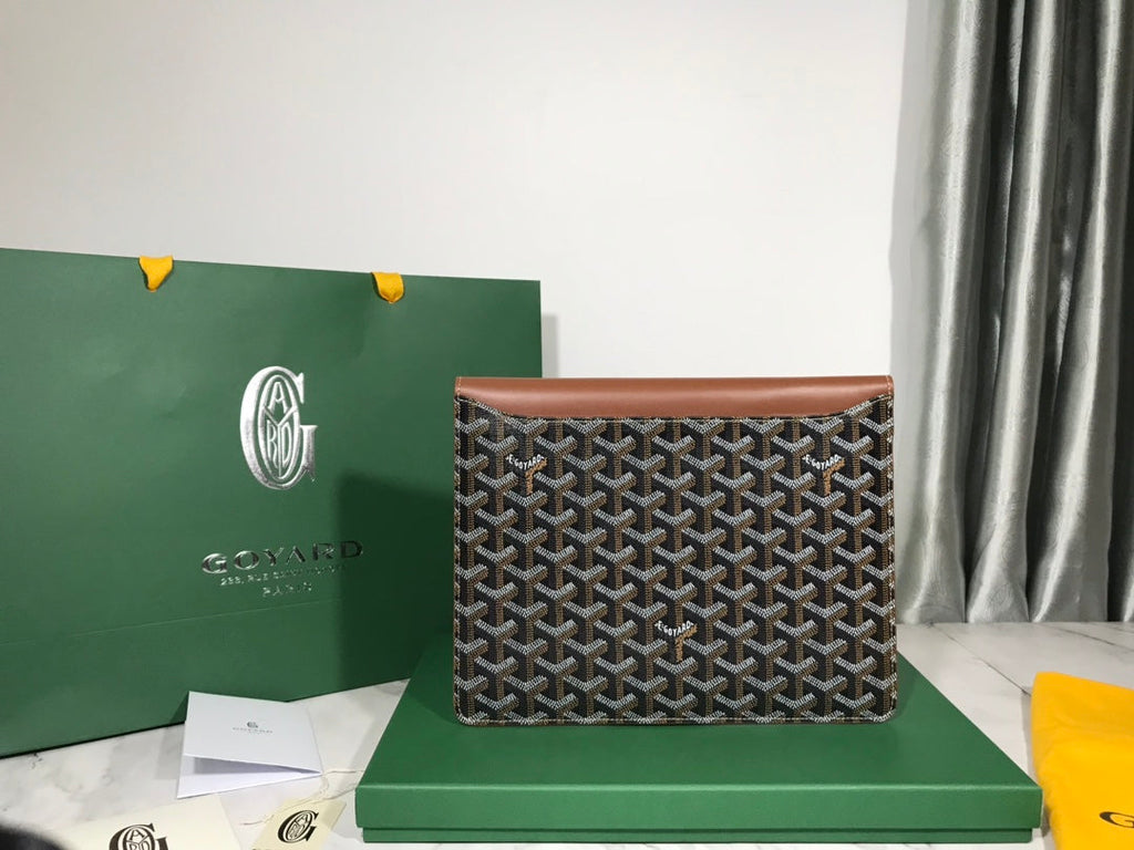 Goyard Camondo MM Horizontal Clutch GY020209 Tan