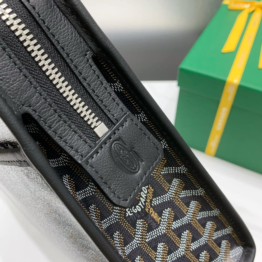 Goyard Jouvence GM Toilet Bag GY020208 Black