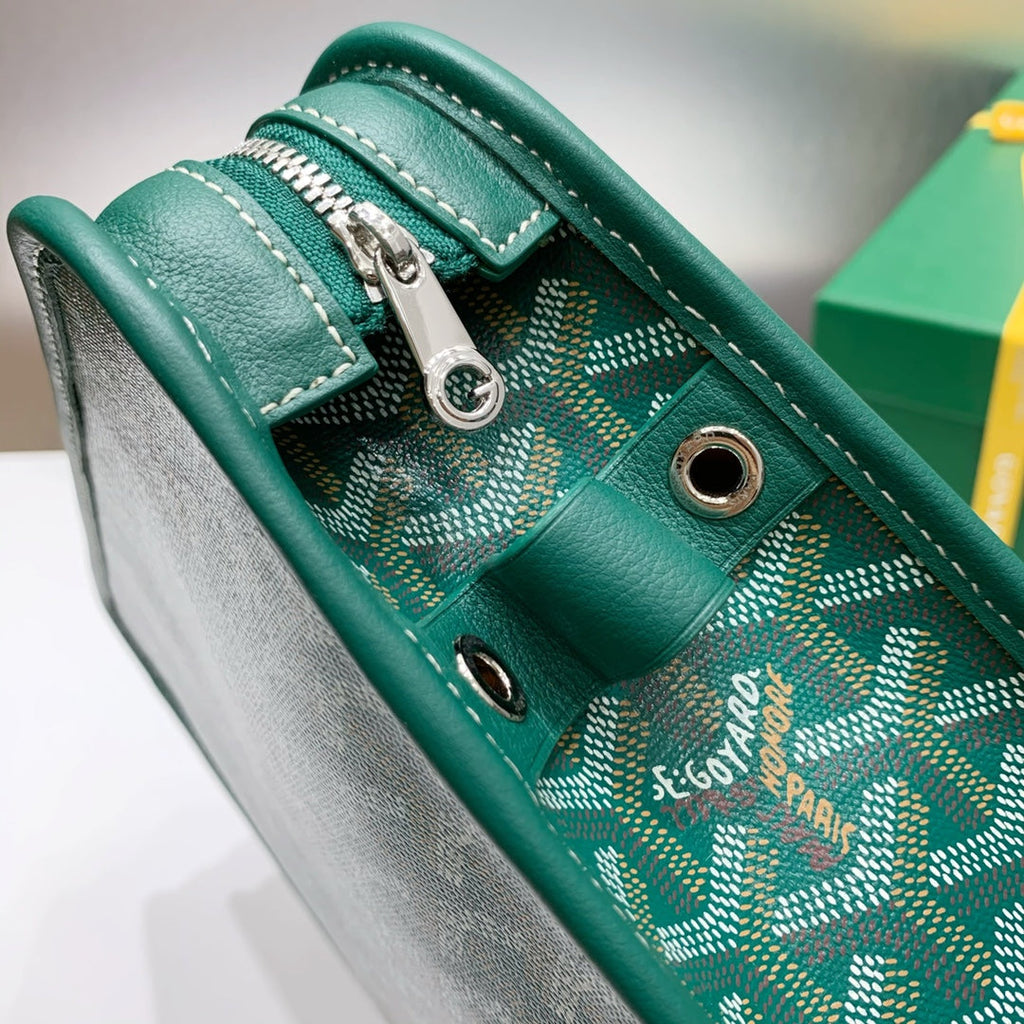 Goyard Jouvence MM Toilet Bag GY020207 Green