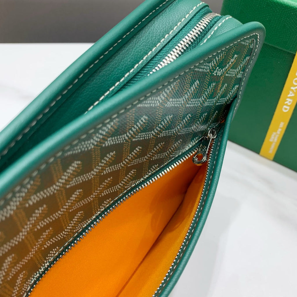 Goyard Jouvence MM Toilet Bag GY020207 Green