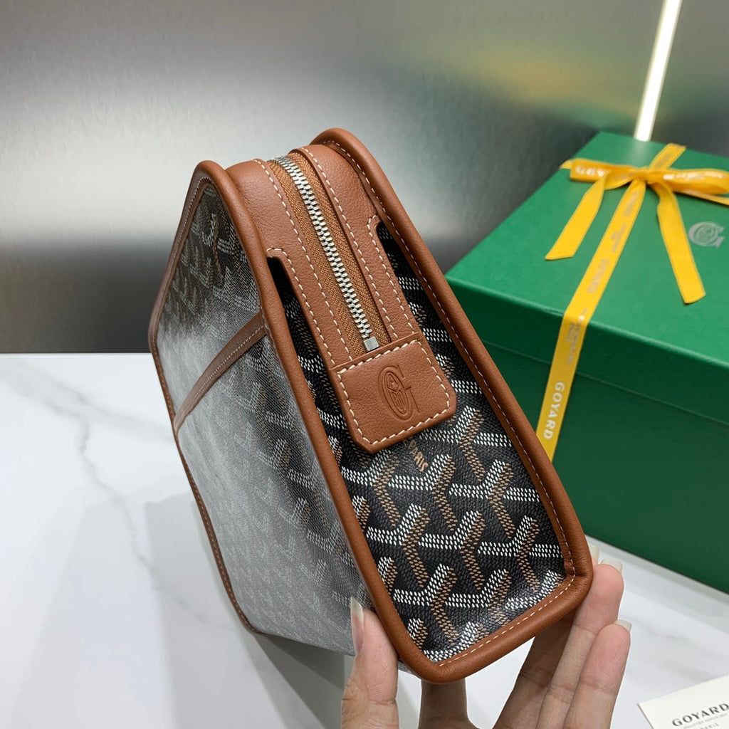 Goyard Jouvence MM Toilet Bag GY020207 Tan