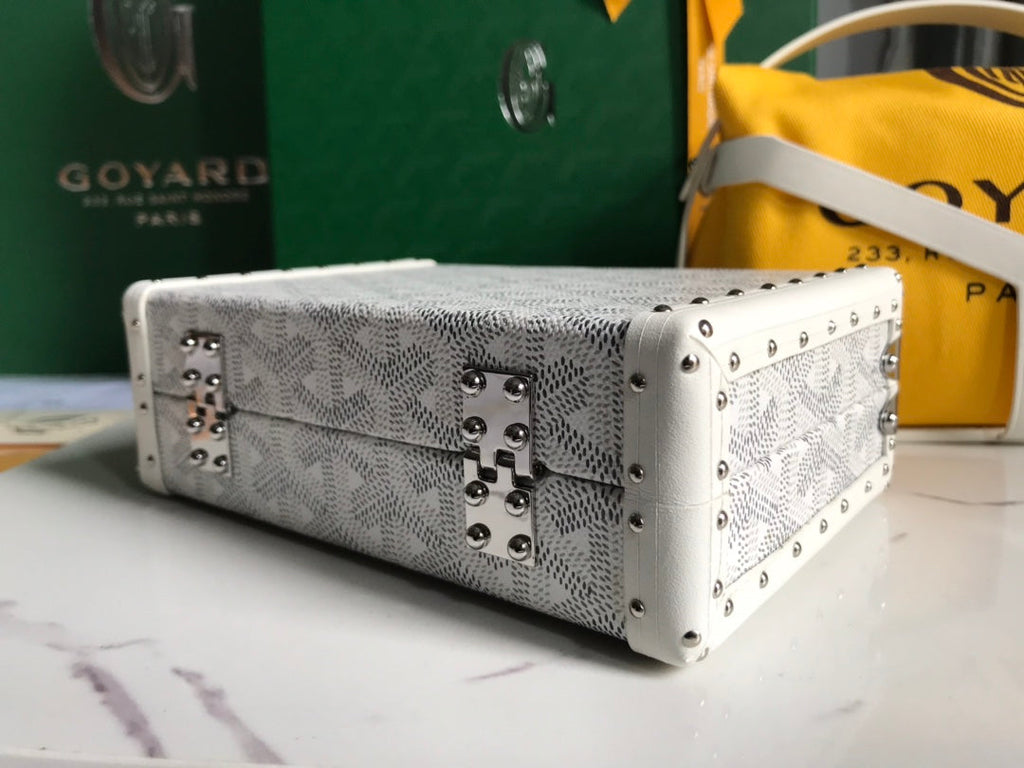 Goyard Minaudière Trunk Bag GY020290 White