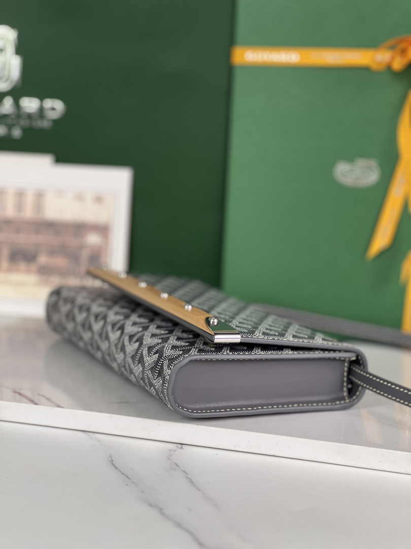 Goyard Monte-Carlo PM Clutch 020178 Goyardine Canvas Gray