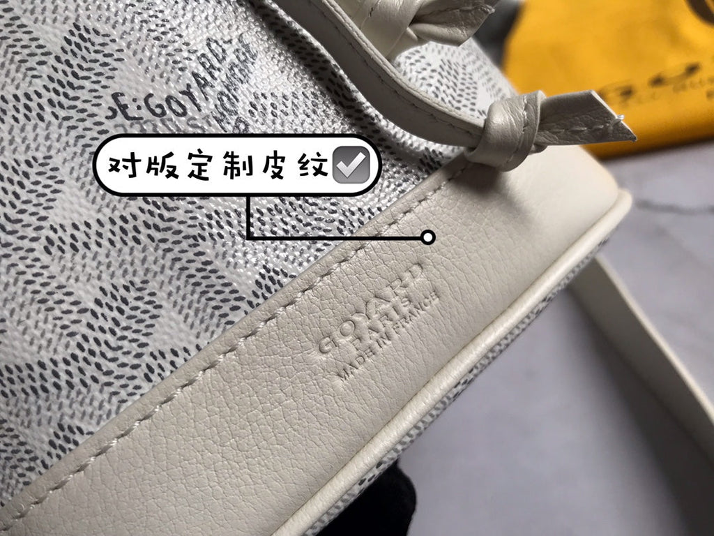 Goyard Petit Flot Bucket Bag GY020850 White