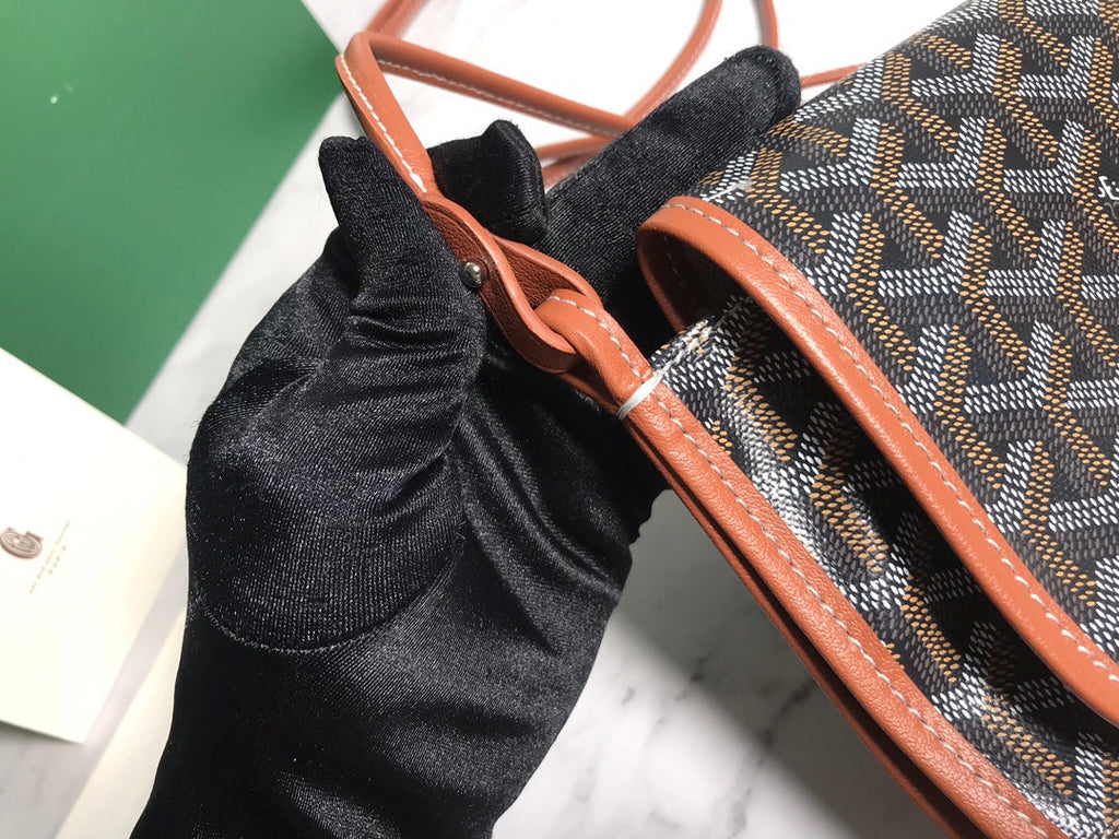 Goyard Plumet Pocket Wallet GY020188 Tan