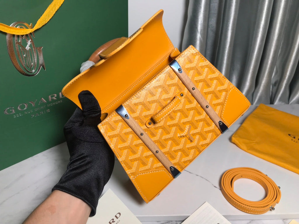 Goyard Saïgon Souple Mini Bag GY020192 Yellow