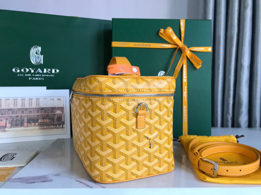 Goyard Vanity Case GY020185 Goyardine Canvas Yellow