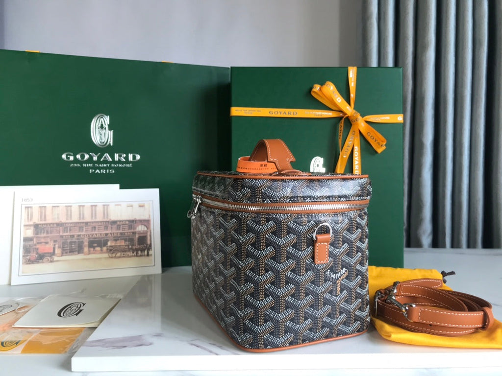 Goyard Vanity Case GY020185 Goyardine Canvas Tan