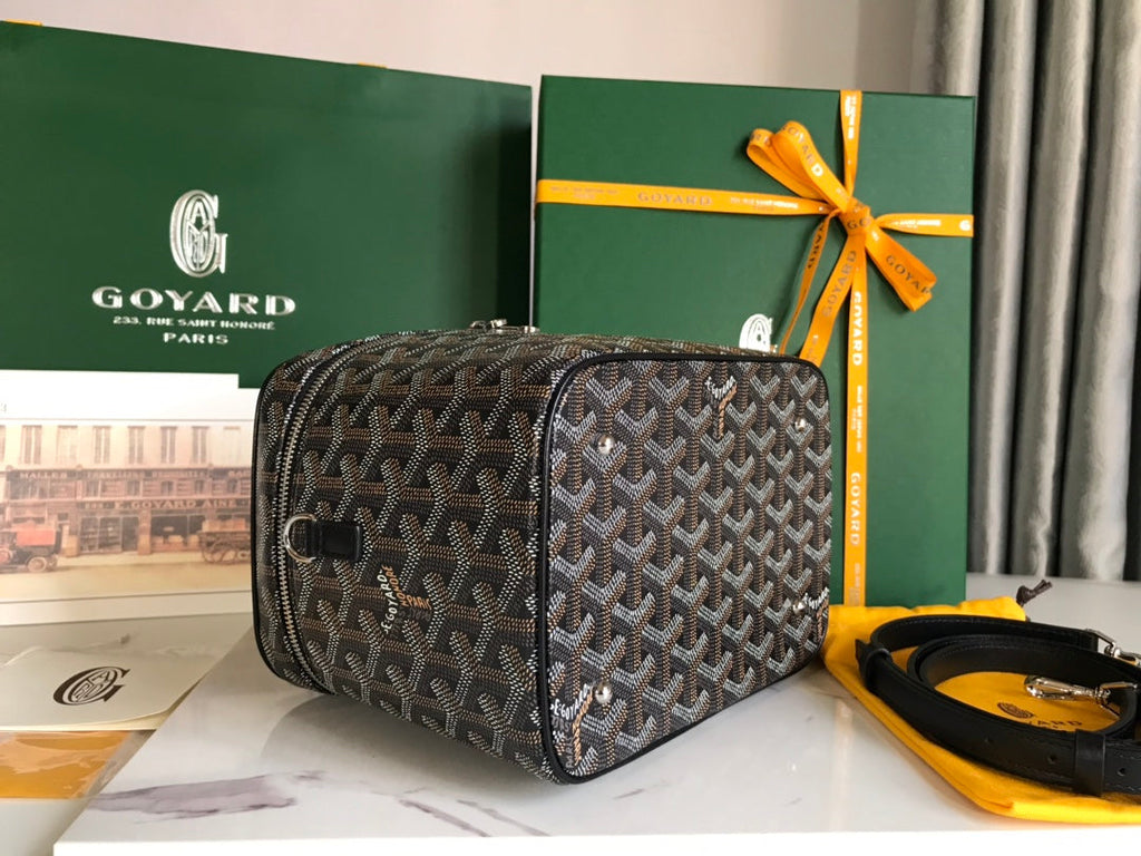 Goyard Vanity Case GY020185 Goyardine Canvas Black
