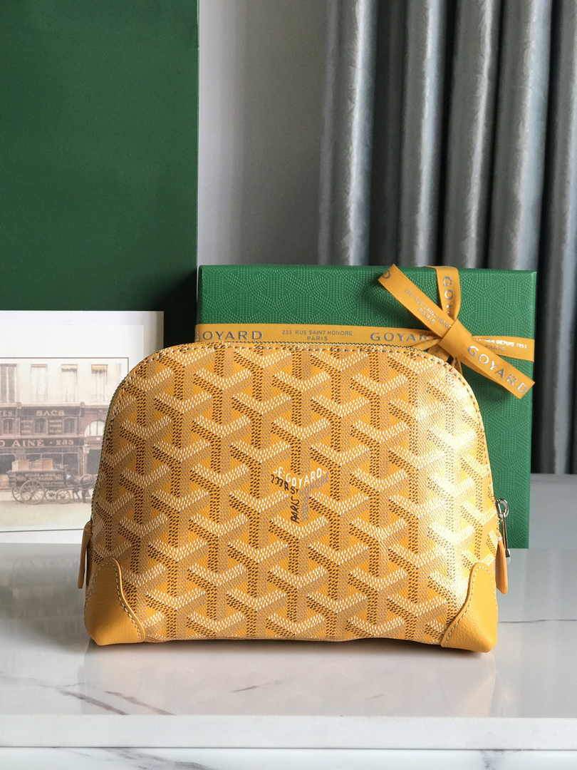 Goyard Vendôme Cosmetic Pouch Goyardine Canvas Yellow