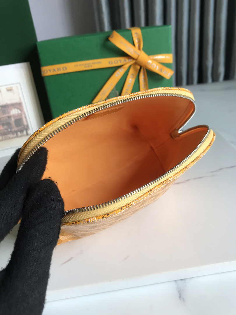 Goyard Vendôme Cosmetic Pouch Goyardine Canvas Yellow